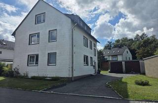 Mehrfamilienhaus kaufen in 95233 Helmbrechts, Dreifamilienhaus mit Garten in ruhiger Lage