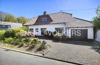 Villa kaufen in 56593 Horhausen, Großzügige Landhausvilla in bevorzugter Wohnlage