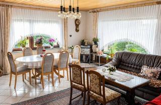 Haus kaufen in 35102 Lohra, Charmantes Drei-Familien-Haus in Lohra – ideal für Investoren und Familien!