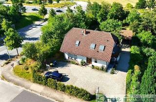Einfamilienhaus kaufen in 17033 Stadtgebiet West, Großes Einfamilienhaus mit Einliegerwohnung in Brodaer Höhe, 17033 Neubrandenburg
