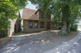 Doppelhaushälfte kaufen in 49565 Bramsche, Historische Bruchstein-Doppelhaushälfte in Bramsche-Engter – Teileigentum mit großem Potenzial