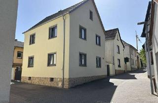 Haus kaufen in Käferstraße, 55270 Bubenheim, Wie Neubau: 4,5 Zimmer-EFH mit Innenhof und Gartengrundstück im Ortskern von Bubenheim