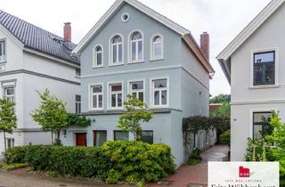Mehrfamilienhaus kaufen in 26121 Bürgerfelde, Repräsentatives Mehrfamilienhausin sehr gefragter, zentraler Wohnlage