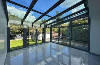 Haus kaufen in 67122 Altrip, Charmantes Zweifamilienhaus mit Wintergarten-Highlight