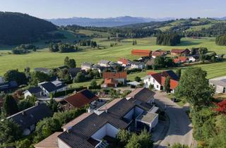 Haus kaufen in 87487 Wiggensbach, AUSSICHTSREICH. REPRÄSENTATIV. NATURNAH. - Ein Zuhause, das Perspektive schafft!