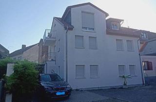 Haus kaufen in 65239 Hochheim, 3-Familienhaus, Neuwertig, Hochheim, Massenheim