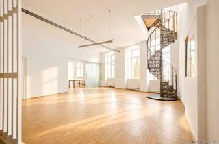 Büro zu mieten in 83278 Traunstein, Altbaurarität! Repräsentative Büro- oder Kanzleifläche am Traunsteiner Stadtplatz !