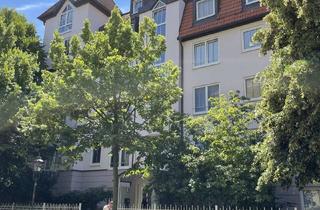 Wohnung kaufen in 01309 Dresden, Bezugsfreie 1-Raum-Wohnung mit Terrasse und Gartenanteil in Dresden-Striesen