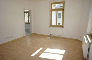 Wohnung mieten in Casparistr., 09126 Chemnitz, Frei ab 1.12.26 - Helles Wohnzimmer - 2. OG - Bad mit Wanne und Lift !