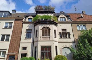 Wohnung kaufen in 45130 Rüttenscheid, Rüttenscheider Liebling! Charmante 3 Raum Altbauwohnung in der Belle-Etage