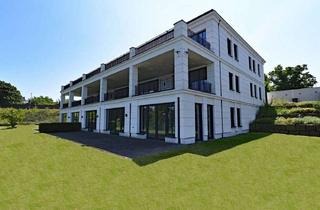 Wohnung kaufen in 45219 Kettwig, Super Special! Luxus-Wohnung mit Terrasse, Garten, Garage & einmaligem Ruhrtalblick