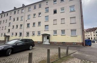 Wohnung kaufen in Karl-Marx-Str. 1a-c, 04509 Delitzsch, Sanierungsobjekt mit Potenzial: 3-Zimmer-Wohnung mit 58,6 m² und großem Keller