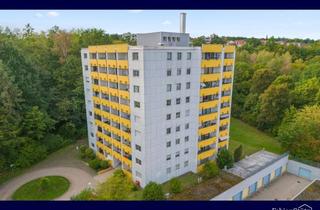 Wohnung kaufen in 95445 Kreuz, Investieren mit Potenzial! Freie 3-Zimmer-Wohnung mit Balkon in Bayreuth
