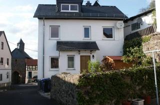 Wohnung kaufen in 35444 Biebertal, Kleines, gemütliches Wohnhaus in Biebertal-Vetzberg
