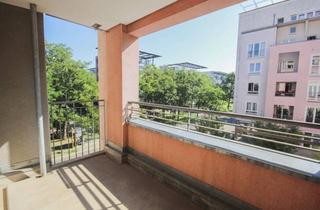 Wohnung kaufen in Alt-Stralau, 10245 Friedrichshain, Sonnige, bezugsfreie 2-Zimmer-Wohnung mit Loggia in Alt-Stralau