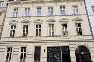 Wohnung kaufen in Torstraße, 10115 Mitte, BERLIN MITTE,Linienstr. zwischen Torstraße/Augusstraße im denkmalgeschützt. klass. Altbau, 3.OG