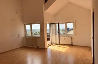 Wohnung kaufen in Rilkestraße 37, 72760 Reutlingen, 2-Zimmer-Dachgeschosswohnung, 61,41 m², Balkon und Stellplatz