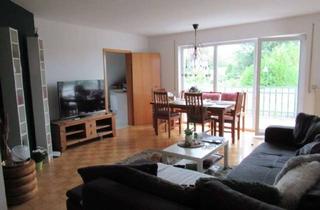 Wohnung kaufen in Walderdorfstraße 11, 65604 Elz, Hübsche 3-Zi-DG-Eigentums-Wohnung mit Einbauküche und Balkon in Elz b. Limburg ! Vermietet !