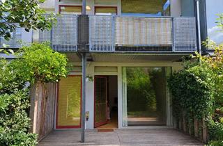 Wohnung kaufen in 84359 Simbach, Wohnen auf zwei Ebenen – ruhig, großzügig und mit viel privatem Freiraum
