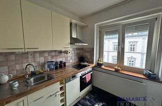 Wohnung kaufen in 84034 Nikola, Gut geschnittene Altbauwohnung mit Balkon in zentraler Lage!