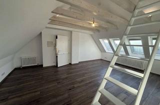 Wohnung kaufen in 46535 Dinslaken, Frisch renovierte Dachgeschosswohnung in zentraler Lage – bezugsfertig in Dinslaken