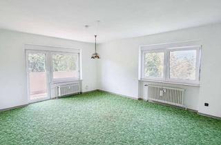 Wohnung kaufen in 75335 Dobel, 2-Zimmer-Wohnung in Dobel mit Balkon, Aufzug und Gestaltungspotenzial