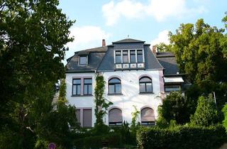 Wohnung kaufen in 65582 Diez, Repräsentative Altbau-Eigentumswohnung in begehrter Lage von Diez