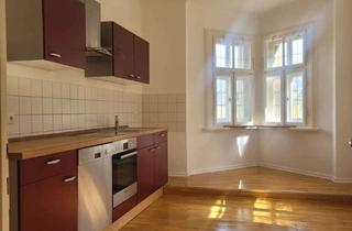 Wohnung mieten in Franz-Heinrich-Str., 95100 Selb, Herrschaftliches Wohnen mit Blick in den Park