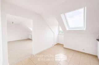 Wohnung mieten in 31785 Hameln, Hameln I Frisch saniert & sofort bezugsbereit – 1-Zimmer-Dachgeschosswohnung!