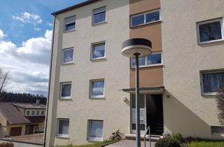 Wohnung mieten in Uhlandstraße 33, 72213 Altensteig, Schöne und praktisch geschnittene 3-Zimmer-Wohnung in Altensteig zu vermieten