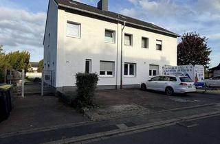 Wohnung mieten in Blachweg 71, 52355 Düren, Ab sofort frei....Lichtdurchflutete 3 Zimmer EG Wohnung mit EBK, Terrasse und Stellplatz