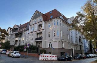 Wohnung mieten in Gräfestraße 13, 06110 Halle, Dachgeschoss mit Charme: 50,5 m², Holzbalken &Tageslichtbad - Gräfestr. 13 - ab 01.12.2026