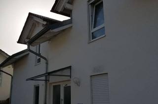 Wohnung mieten in 84547 Emmerting, Gepflegte Wohnung mit drei Zimmer und Galerien sowie Balkon und EBK in Emmerting