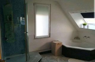 Wohnung mieten in Wattstraße 12, 70435 Zuffenhausen, Charmante Maisonette-Wohnung mit Dachterrasse und Einbauküche in Stuttgart-Zuffenhausen