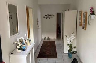 Wohnung mieten in Steinweg 33, 52396 Heimbach, Wohnen mit Charakter: Modernisierte 3-Zimmer-Wohnung in Heimbach