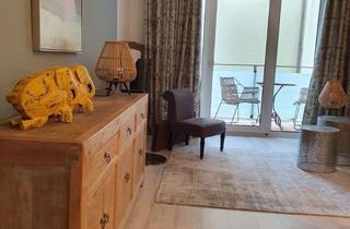 Wohnung mieten in Buttermelcherstraße 12, 80469 Ludwigsvorstadt-Isarvorstadt, Möblierte 2,5-Zimmer-Wohnung mit Südbalkon nähe Gärtnerplatz