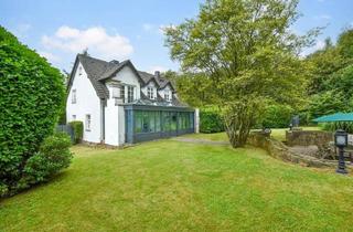 Haus kaufen in 45219 Kettwig, Ruhr-Romantik! Charmantes Landhaus auf Traumgrundstück mit Doppelgarage in Kettwig