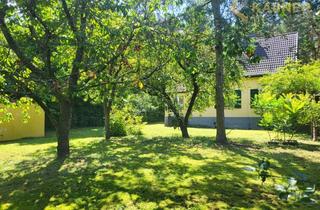 Einfamilienhaus kaufen in 16348 Wandlitz, Einfamilienhaus mit Nebengelass in ruhiger Lage direkt am Wald