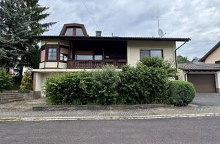 Haus kaufen in 97953 Königheim, PROVISIONSFREI !! - Großes Haus mit 2 Wohnungen + Einliegerwohnung 299.000 €