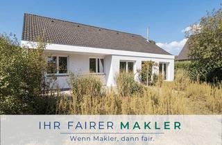 Haus kaufen in 28876 Oyten, Charmanter Bungalow mit Doppelgarage und Ausbaureserve in bester Lagen von Oyten-Bassen