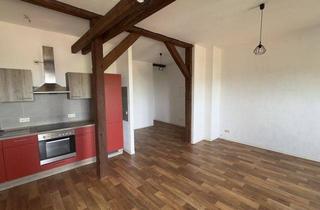 Wohnung mieten in Zittauer Straße 77, 02826 Görlitz, Dachgeschosstraum - und mit Herbstangebot sparen!*
