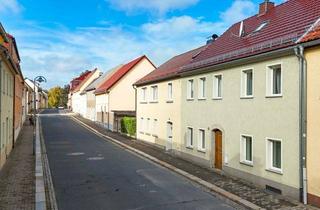 Haus kaufen in 01896 Pulsnitz, Großzügig wohnen in Pulsnitz - 7 Zimmer im RMH auf ca. 159 m² Wohnfläche mit ruhigem Garten!