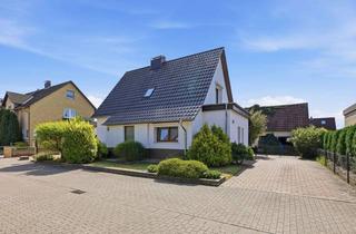 Einfamilienhaus kaufen in 38550 Isenbüttel, Vielseitig, modernisiert und bereit für die Zukunft – Einfamilienhaus mit Zweifamilienpotenzial.