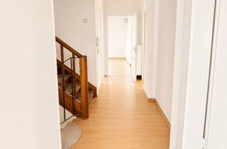 Wohnung mieten in Hauptstraße 18, 54666 Irrel, Wohntraum mit Sonnenbalkon – nur wenige Kilometer von Luxemburg