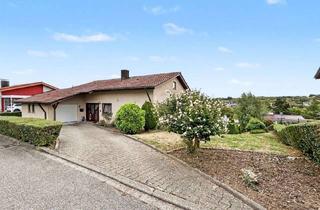 Einfamilienhaus kaufen in 74722 Buchen, Viel Platz für die Familie: Freistehendes Einfamilienhaus in ruhiger Sackgassenlage in Buchen