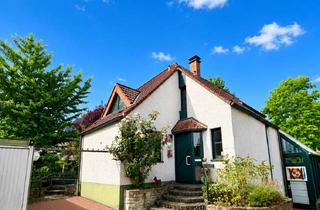 Haus kaufen in 59457 Werl, Charmantes Künstlerhaus mit idyllischem Garten, Wintergarten und vielseitigen Möglichkeiten in gefra