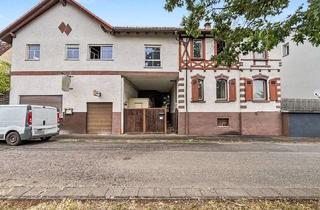 Haus kaufen in 35410 Hungen, Außergewöhnliches Sanierungsprojekt mit Wohn- und Gewerbepotential in Hungen-Obbornhofen
