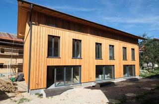 Haus kaufen in Alpenstr. 8f, 85625 Baiern, Vielfältiges Reiheneckhaus als Ausbauhaus – KG/EG bezugsfertig, Familienidylle pur