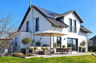 Haus kaufen in 56651 Oberdürenbach, Modern wohnen im Brohltal – energieeffizientes EFH (KfW-55) mit großem Garten in Oberdürenbach