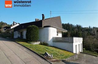 Haus kaufen in 74429 Sulzbach-Laufen, Wohnhaus mit Einliegerwohnung und großartig viel Platz- Eindrucksvolles Wohnen in idyllischer Umge